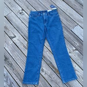 Charter Club Straight Leg Lexington Tummy Slimming jeans, size 10